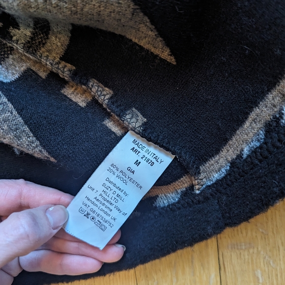 GIA AZTEC PRINT SOFT JACKET - Picture 5 of 5